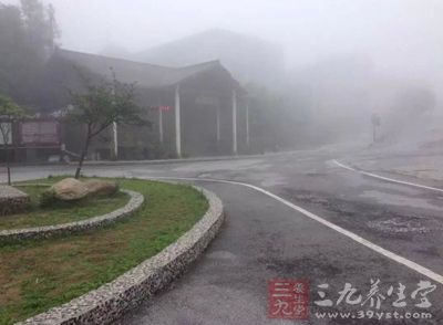 人体也处处存在漏洞,对于微小的颗粒物,呼吸系统的屏障就无能为力。 人体也处处存在漏洞,对于微小的颗粒物,呼吸系统的屏障就无能为力。