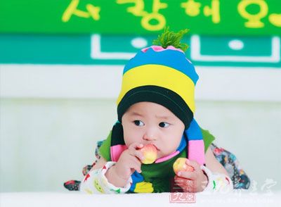 儿童补钙 宝宝长个这样吃更健康