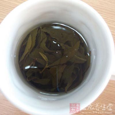 濃茶中含有較多的單寧酸