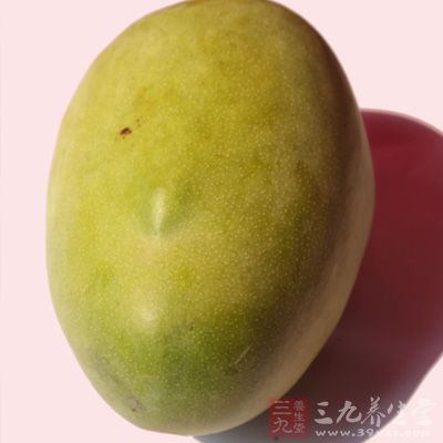 原料：大芒果1个