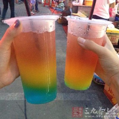 远离碳酸饮料是很好的养肾护肾方法