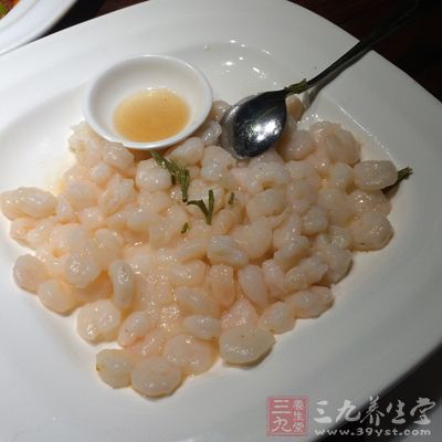 虾仁和鸡蛋都是优质蛋白质食物