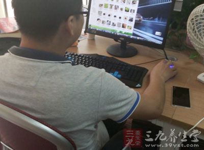 椅子好加个垫子 椅子好加个垫子