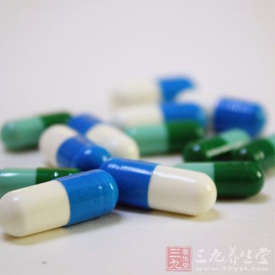 長期使用腎毒性藥物容易導(dǎo)致腎小管間質(zhì)損害