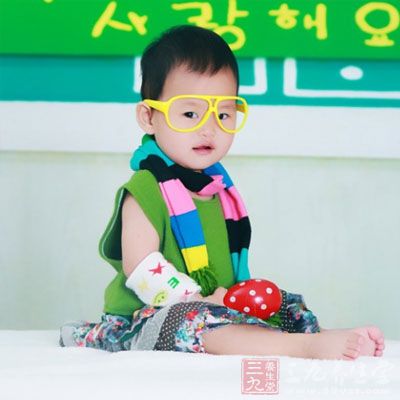 不妨让孩子玩玩“脏”游戏