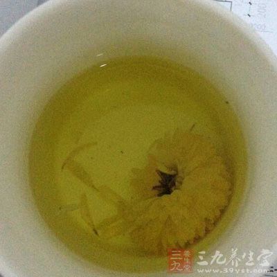 葛粉菊花茶