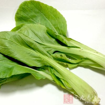 菠菜是降压饮食中不可或缺的蔬菜