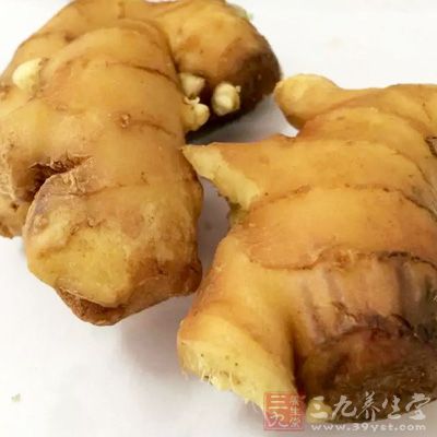 姜2片、小排骨250g