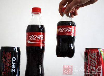 可口可乐被指影响肥胖 宣称含糖饮品与其无关