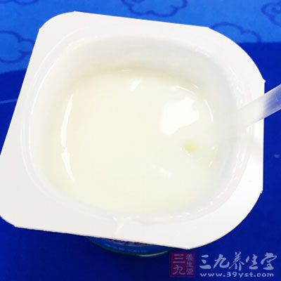 黑豆核桃冲牛奶 黑豆核桃冲牛奶