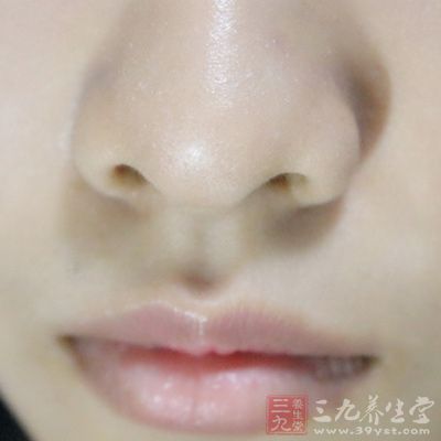 鼻子是有美丽时限的，鼻子美的时间是20?45岁。