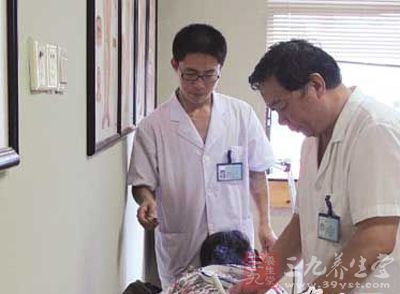 后继乏人鱼龙混杂 中医民间偏方面临传承困境