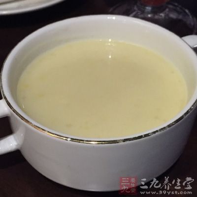 建议大家吃清汤类的食物