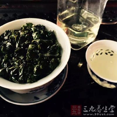 普洱茶是一种将绿茶经过细菌发酵成的后发酵茶