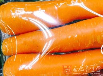 拯救双眼：胡萝卜、菠菜