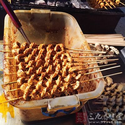 不宜搭配烧烤食物