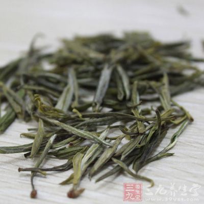 茶叶中含有防辐射物质，对人体的造血机能有显着的保护作用