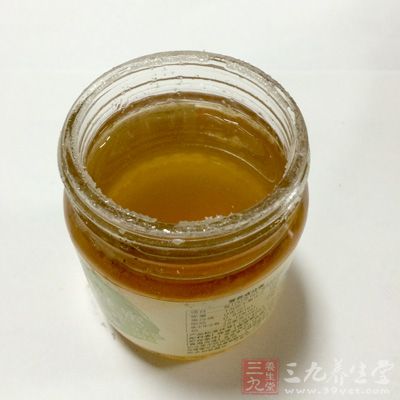 蜂蜜1茶匙，果糖2茶匙