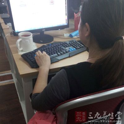 正确使用电脑才能远离伤害
