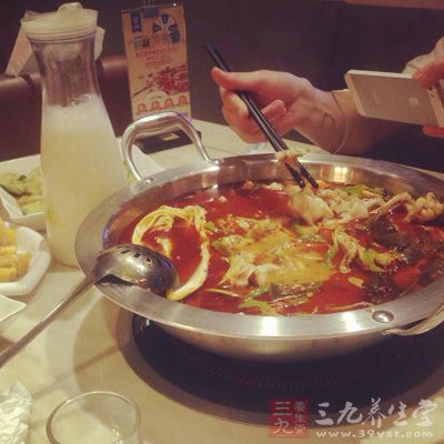 胃火旺盛者平素嗜食辛辣、油腻之品的朋友