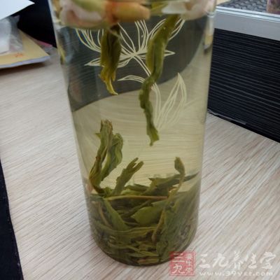 绿茶是大家生活中常见的一种茶饮