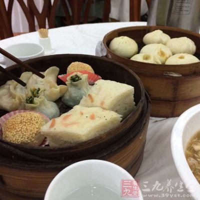 能配合适当饮食，想不拥有健康，结实的身材都难