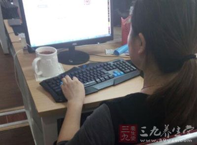 鼠标手(即腕关节综合征) 鼠标手(即腕关节综合征)