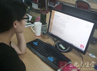 居室首先要光照充足。阳光除了具有调节温度 居室首先要光照充足。阳光除了具有调节温度