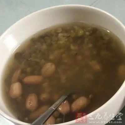 绿豆薏仁汤