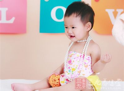 内蕴湿热,外感时邪病毒,时邪与湿热相搏 内蕴湿热,外感时邪病毒,时邪与湿热相搏