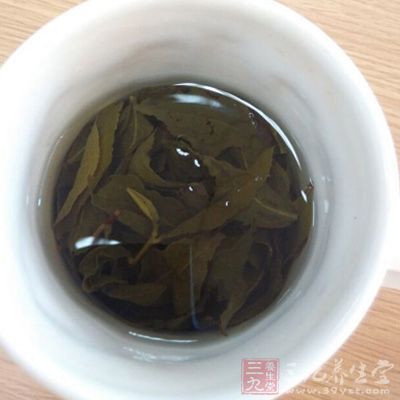 忌睡前饮浓茶、喝咖啡