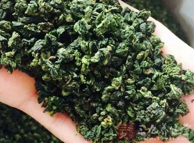 槐花3克、绿茶3克 槐花3克、绿茶3克