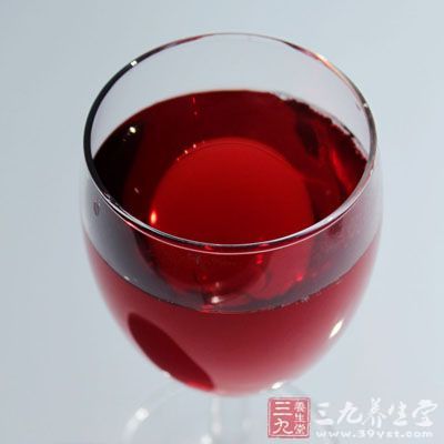 酒是一種有血管擴張作用的飲品