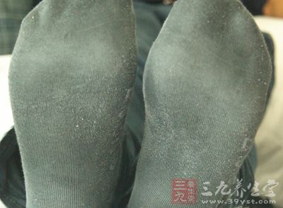 脚气怎么治 好男人如何根治“香港脚”