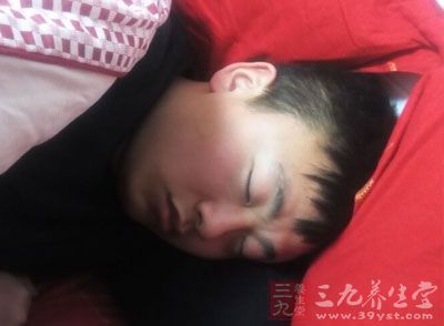 保证有足够的睡眠与休息