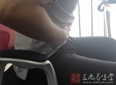 便秘久拖不治给患者的身心健康带来危害