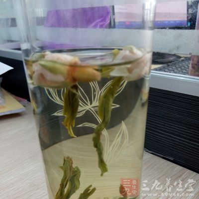 中午喝青茶