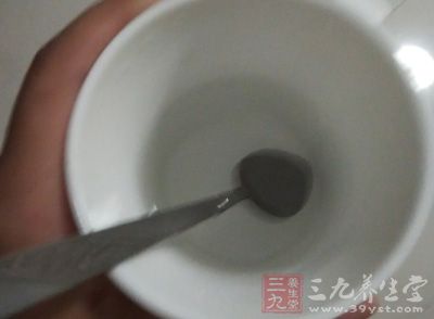 尽量避免常饮蒸馏水