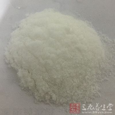 饮食偏咸，水分不易排出