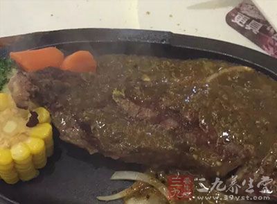 一顿饭没有肉就吃不饱