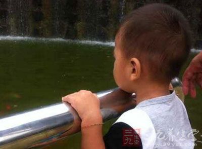 脐带护理五个细节 脐带护理五个细节