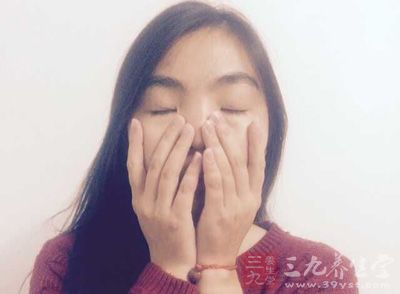 中医经络按摩 没事多搓脸疾病不沾边 - 三九养生堂