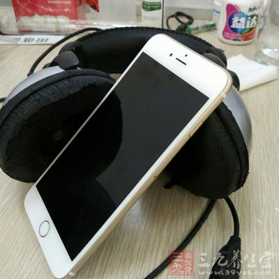 手机 耳机、