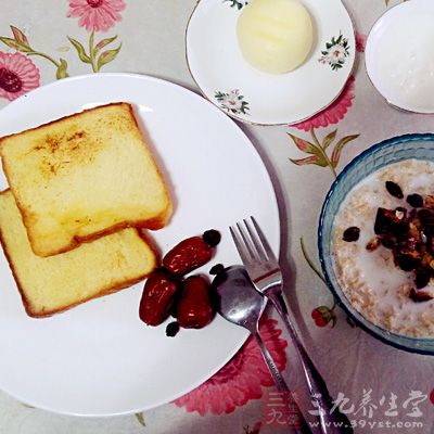 按时吃早餐、避免发胖