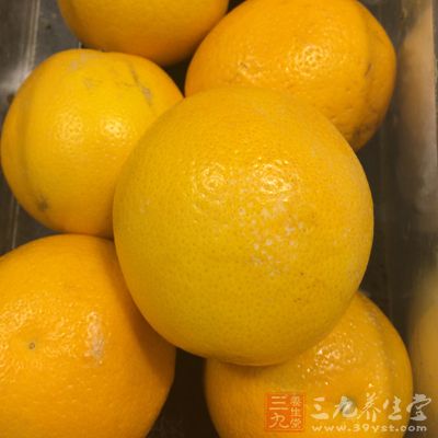 秋天吃橙子對(duì)于身體是有好處的