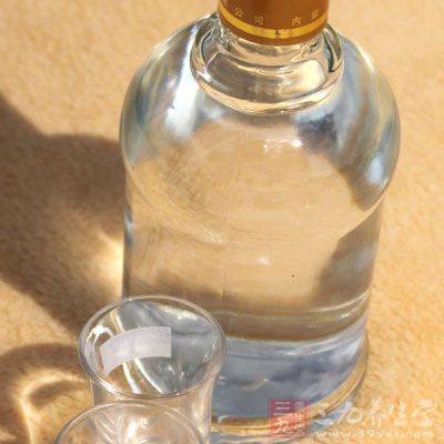 八號(hào)防線：白酒不能超一兩