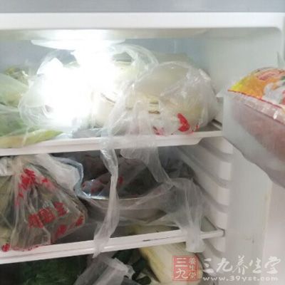 怎样去除冰箱异味