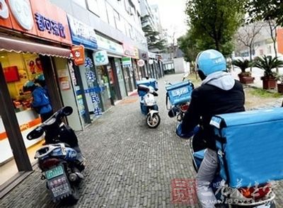 部分无证餐厅入驻外卖APP 已被立案调查