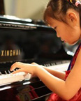 孩子学钢琴七成患近视