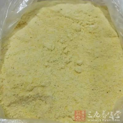 白萝卜100g，玉米粉30g，高汤50ml，淀粉15g